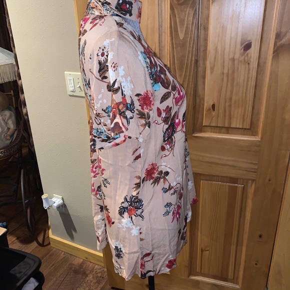 ILLA ILLA 🌼 Hi-Low Choker Neckline sz S NWOT - Picture 3 of 5